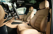 Porsche Macan Base