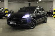 Porsche Macan Base