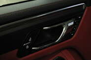 Porsche Macan Base
