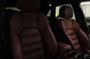 Porsche Macan Base
