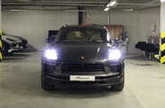 Porsche Macan Base