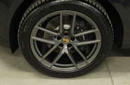 Porsche Macan Base