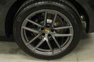 Porsche Macan Base