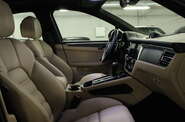 Porsche Macan Base