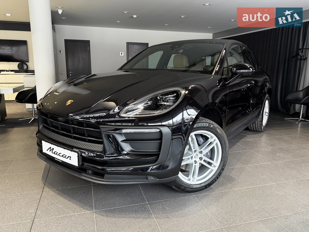 Porsche Macan Base