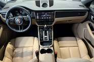 Porsche Macan Base