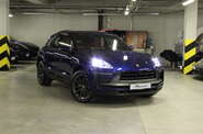 Porsche Macan Base