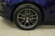 Porsche Macan Base