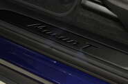 Porsche Macan Base