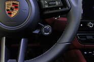 Porsche Macan Base