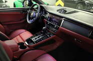Porsche Macan Base