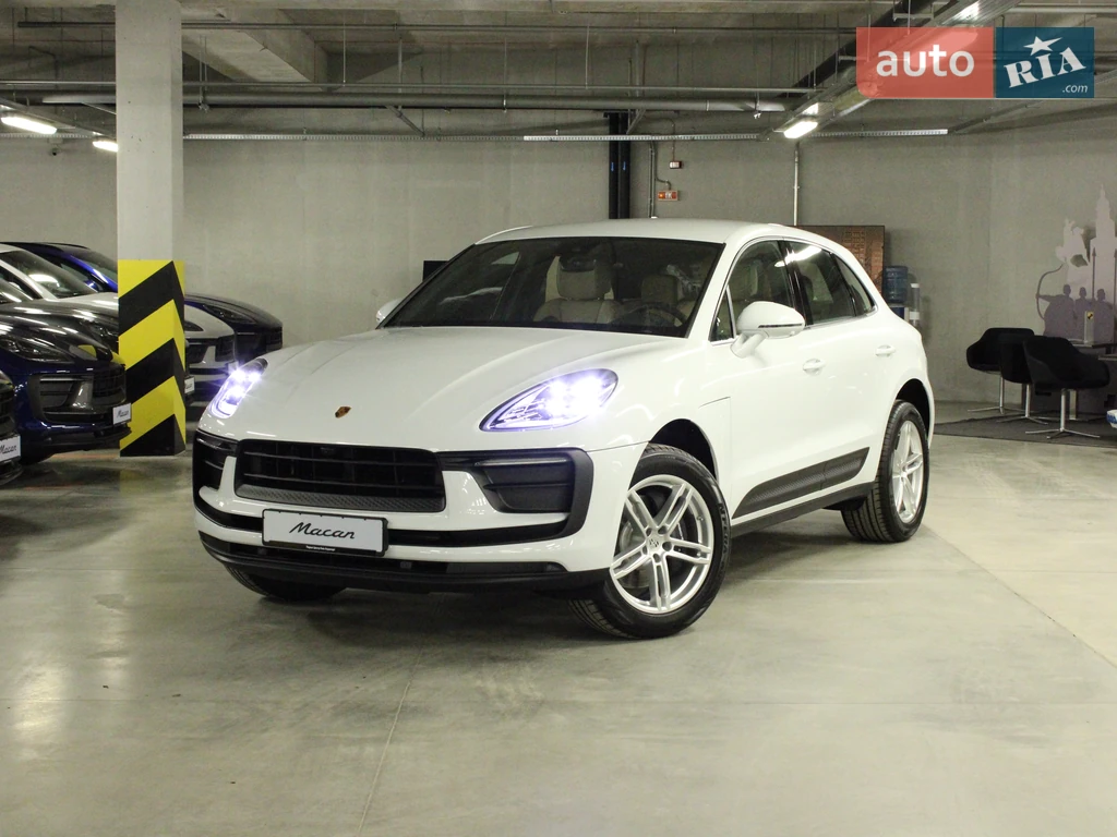 Porsche Macan Base