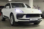 Porsche Macan Base