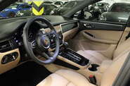 Porsche Macan Base