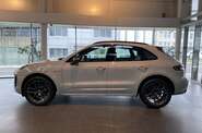Porsche Macan Base