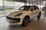 Porsche Macan Base