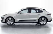 Porsche Macan Base
