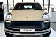 Porsche Macan Base