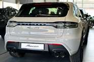 Porsche Macan Base
