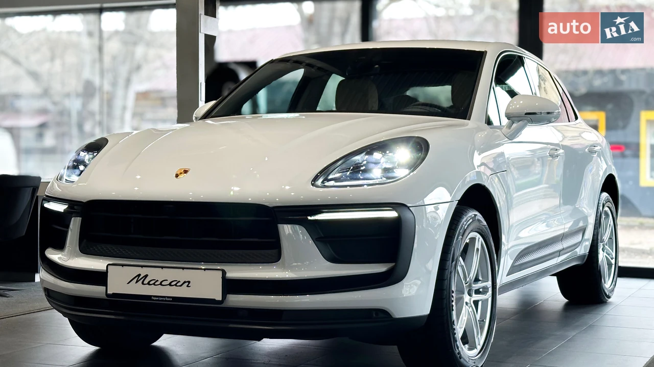 Porsche Macan Base