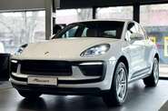 Porsche Macan Base