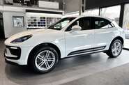 Porsche Macan Base