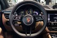 Porsche Macan Base