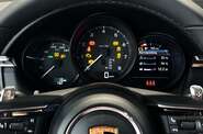 Porsche Macan Base