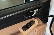 Porsche Macan Base
