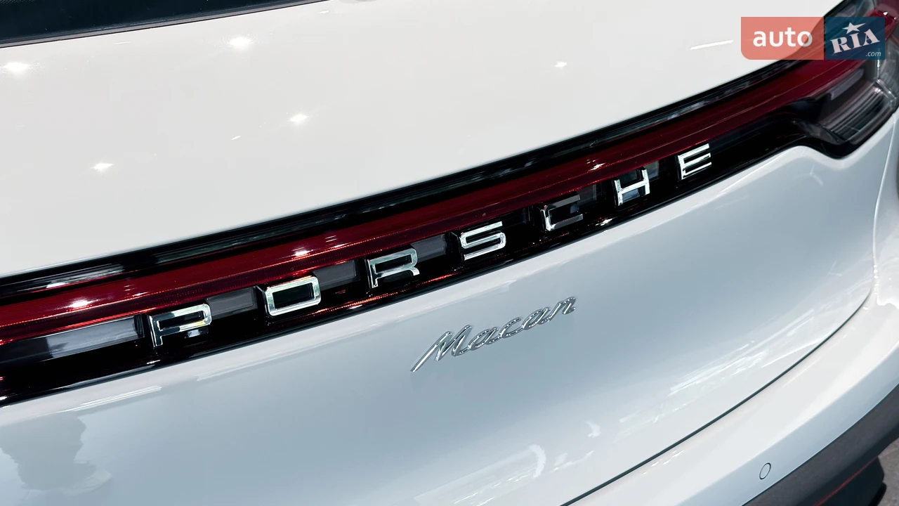 Porsche-9