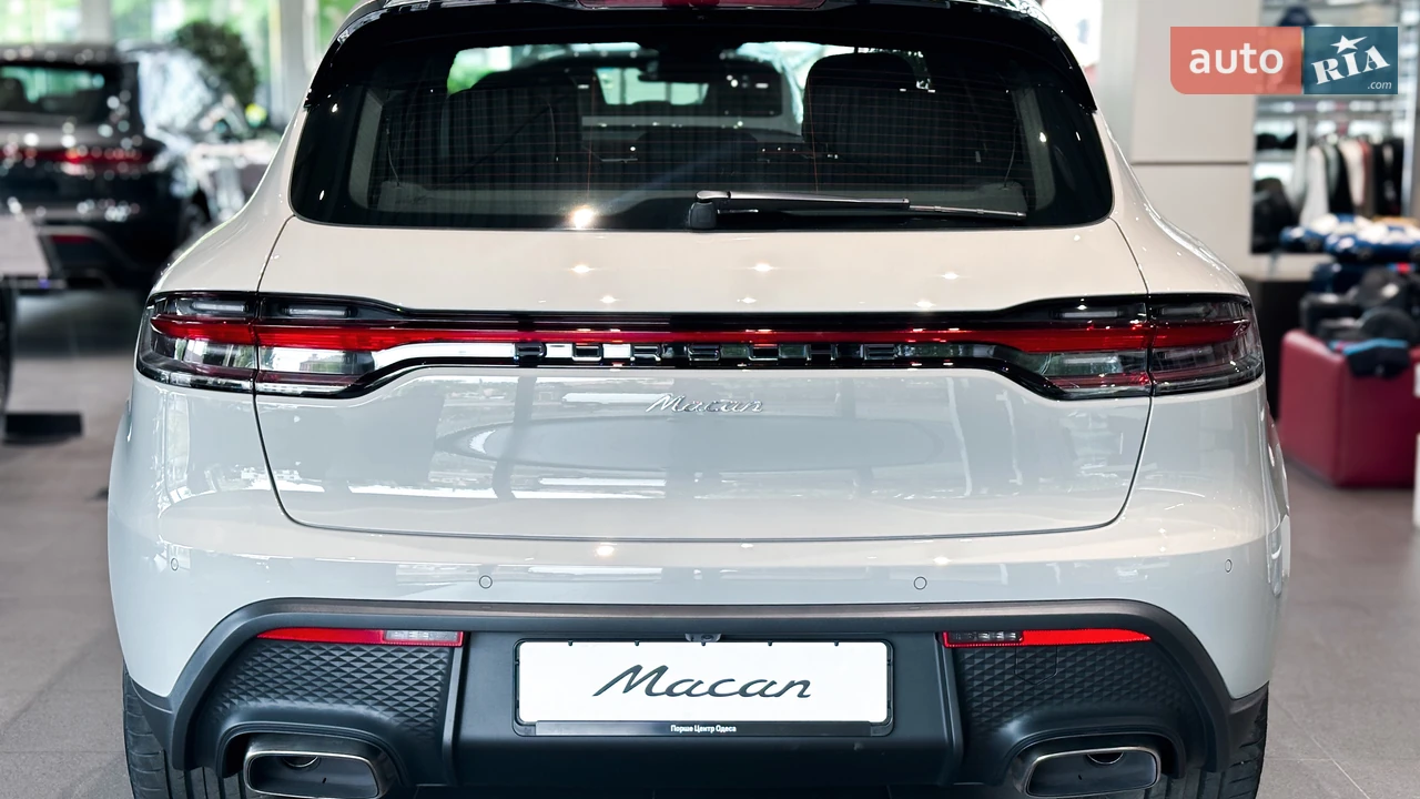 Porsche-8