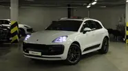 Porsche Macan Base