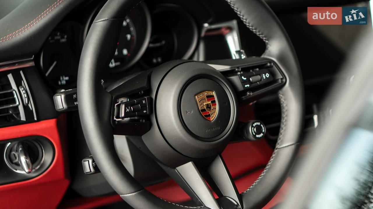 Porsche-11