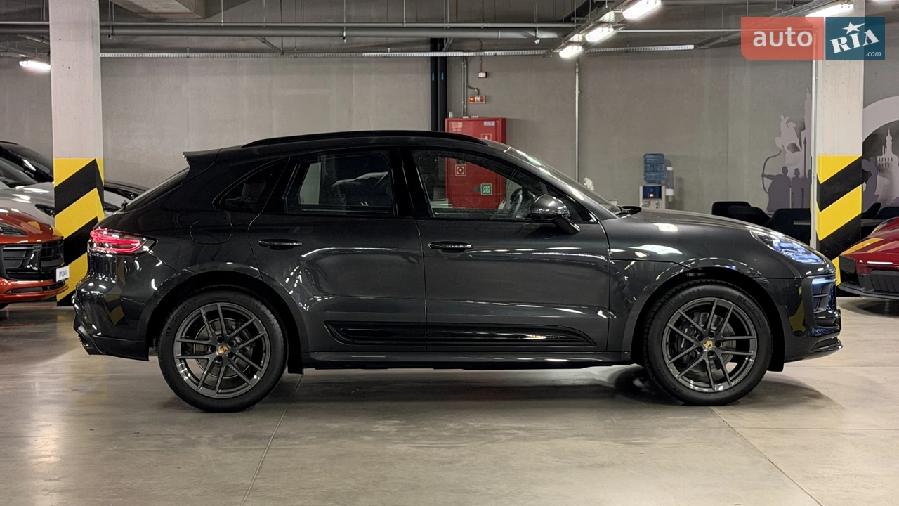 Porsche-19