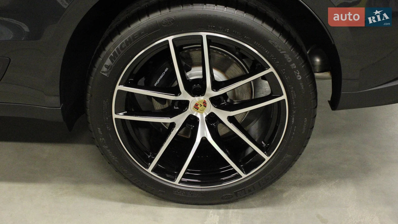 Porsche-13