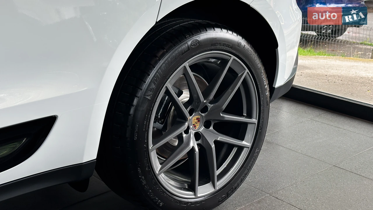 Porsche-9