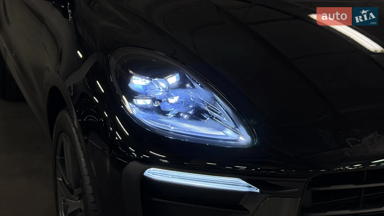 Porsche-13