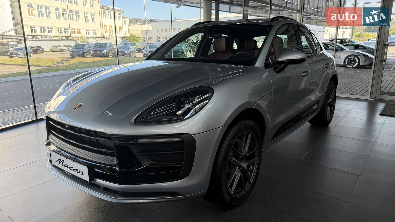 Porsche Macan Base