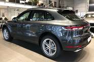 Porsche Macan Base