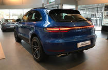 Porsche Macan Base