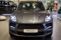 Porsche Macan Base