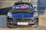 Porsche Macan Base