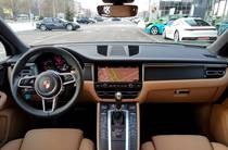 Porsche Macan Base