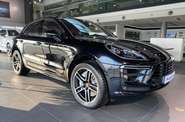 Porsche Macan Base