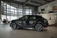 Porsche Macan Base