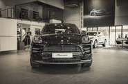 Porsche Macan Base