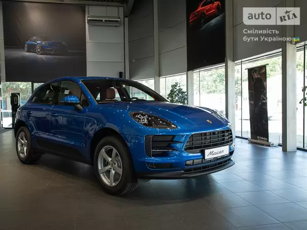 Porsche Macan Base