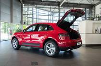 Porsche Macan Base