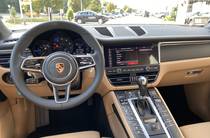 Porsche Macan Base