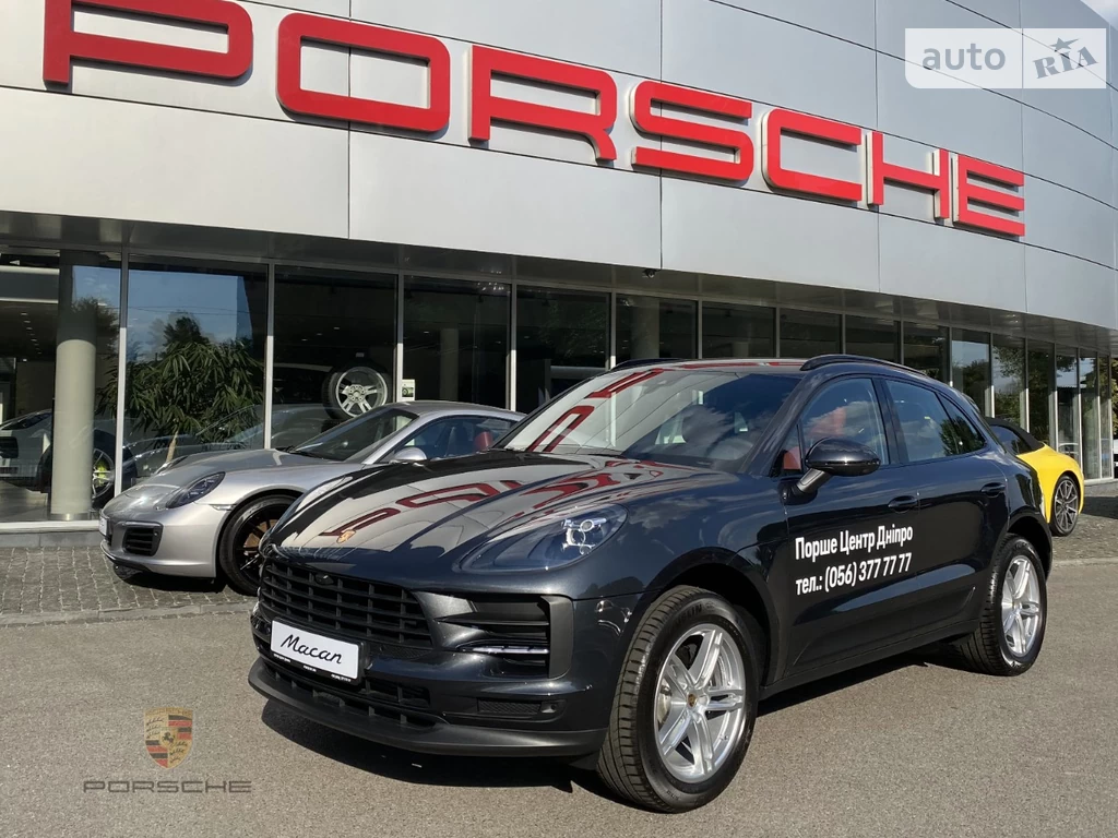 Porsche Macan Base